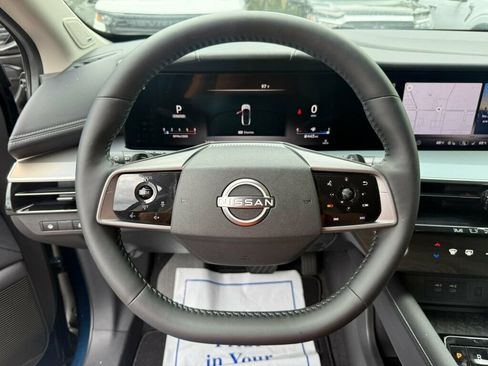 Used 2025 Nissan Murano SL AWD/4WD image 5