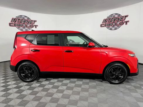 Used 2020 Kia Soul S image 8