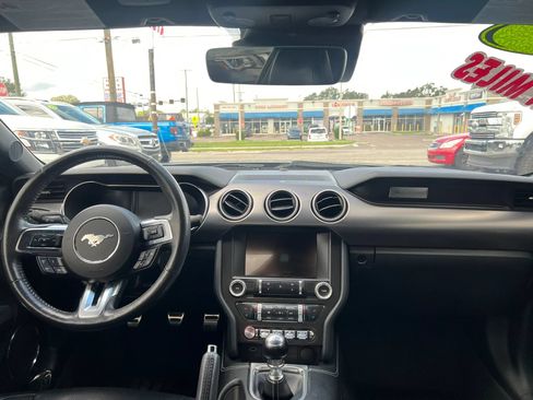 Used 2021 Ford Mustang GT Premium w/ Equipment Group 401A RWD image 12