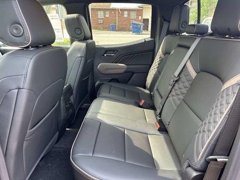 New 2026 GMC Canyon Denali AWD/4WD image 12