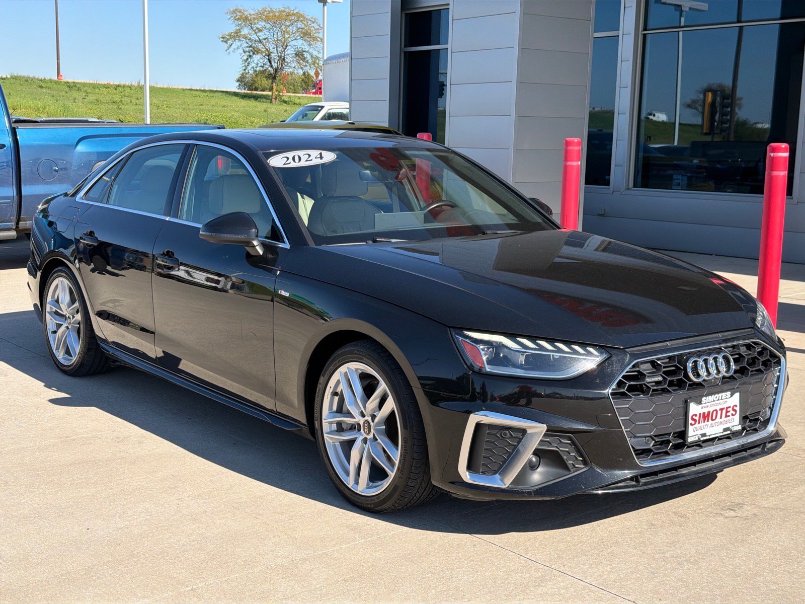 Used 2024 Audi A4 2.0T Premium Plus AWD/4WD image 2