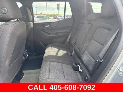 Used 2025 Chevrolet Equinox LT FWD image 14