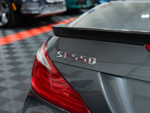 Used 2013 Mercedes-Benz SL 550 image 9