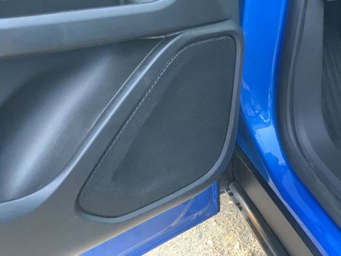 Used 2024 GMC Terrain SLT image 22