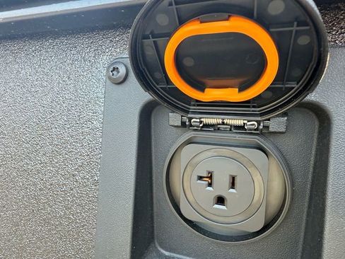 New 2025 Toyota Tacoma TRD Off-Road image 27