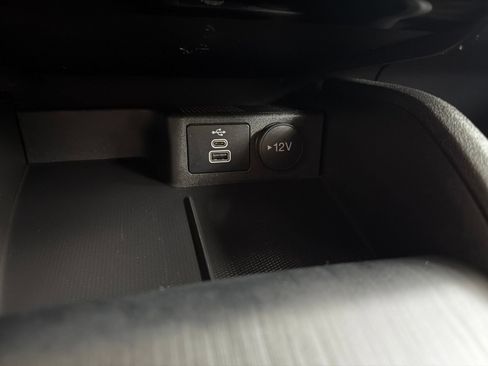 Used 2024 Ford Escape ST-Line w/ Tech Pack #1 AWD/4WD image 25