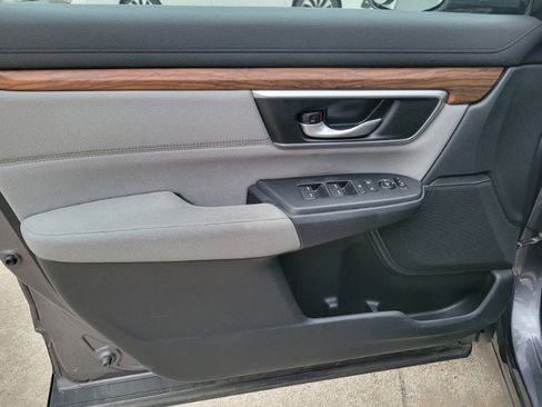 Used 2019 Honda CR-V EX image 18