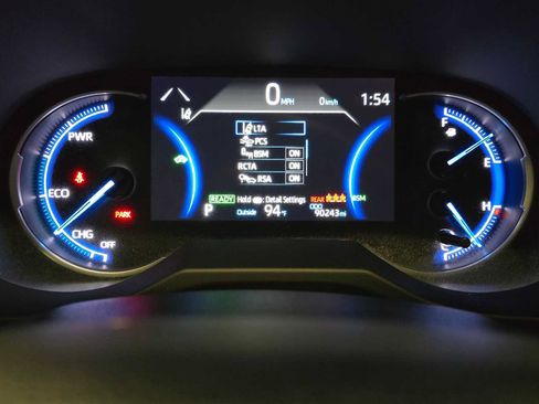 Used 2023 Toyota RAV4 XLE w/ Convenience Package AWD/4WD image 12