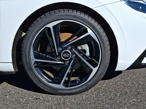 Used 2023 Hyundai Elantra N Line image 8