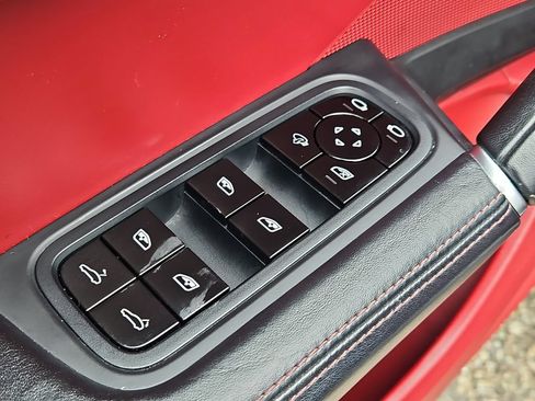 Certified 2021 Porsche Cayenne GTS AWD/4WD image 30