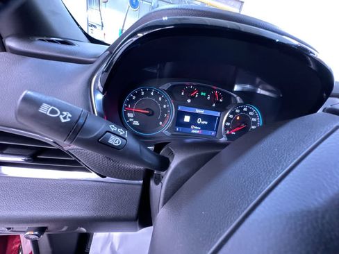 Used 2023 Chevrolet Traverse RS AWD/4WD image 18