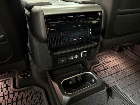 New 2026 Jeep Grand Wagoneer 4WD image 22