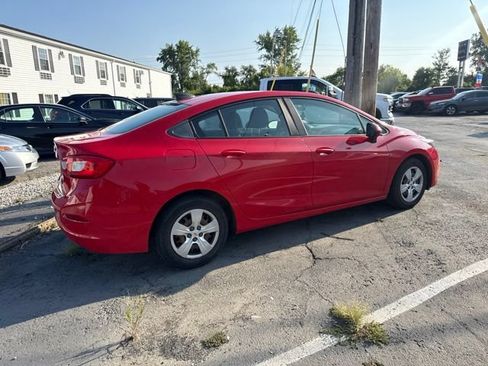 Used 2016 Chevrolet Cruze LS FWD image 3