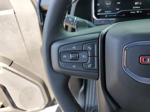 Used 2025 GMC Sierra 1500 AT4 w/ AT4 Premium Package AWD/4WD image 28
