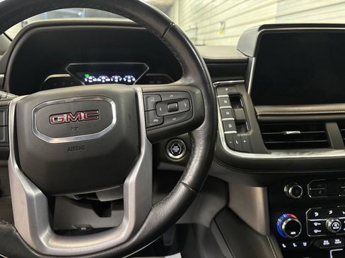 Used 2021 GMC Yukon SLT AWD/4WD image 13