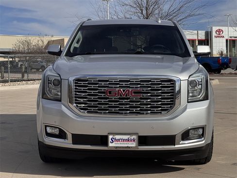Used 2018 GMC Yukon Denali w/ Denali Ultimate Package image 7