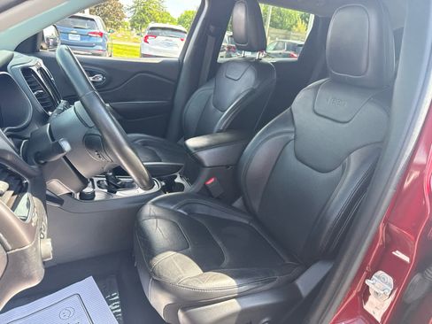 Used 2020 Jeep Cherokee Limited AWD/4WD image 12