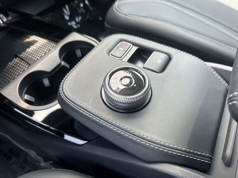 Used 2023 Ford Mustang Mach-E Premium AWD/4WD image 30
