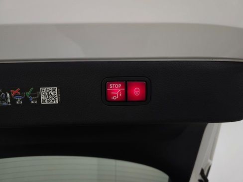 Used 2022 Mercedes-Benz EQS AMG 4MATIC w/ Exclusive Trim Package image 10