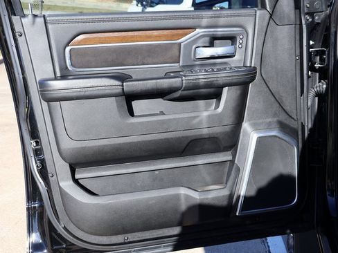 Used 2023 RAM 3500 Laramie image 21