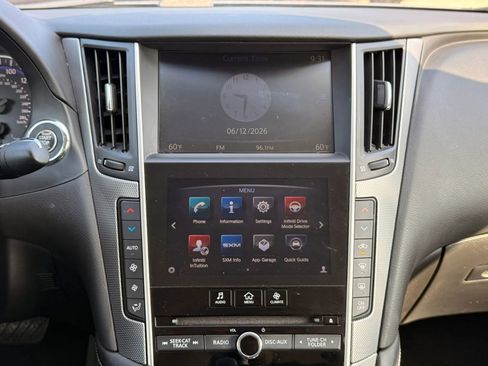 Used 2017 INFINITI Q50 2.0t w/ Moonroof Package AWD/4WD image 19
