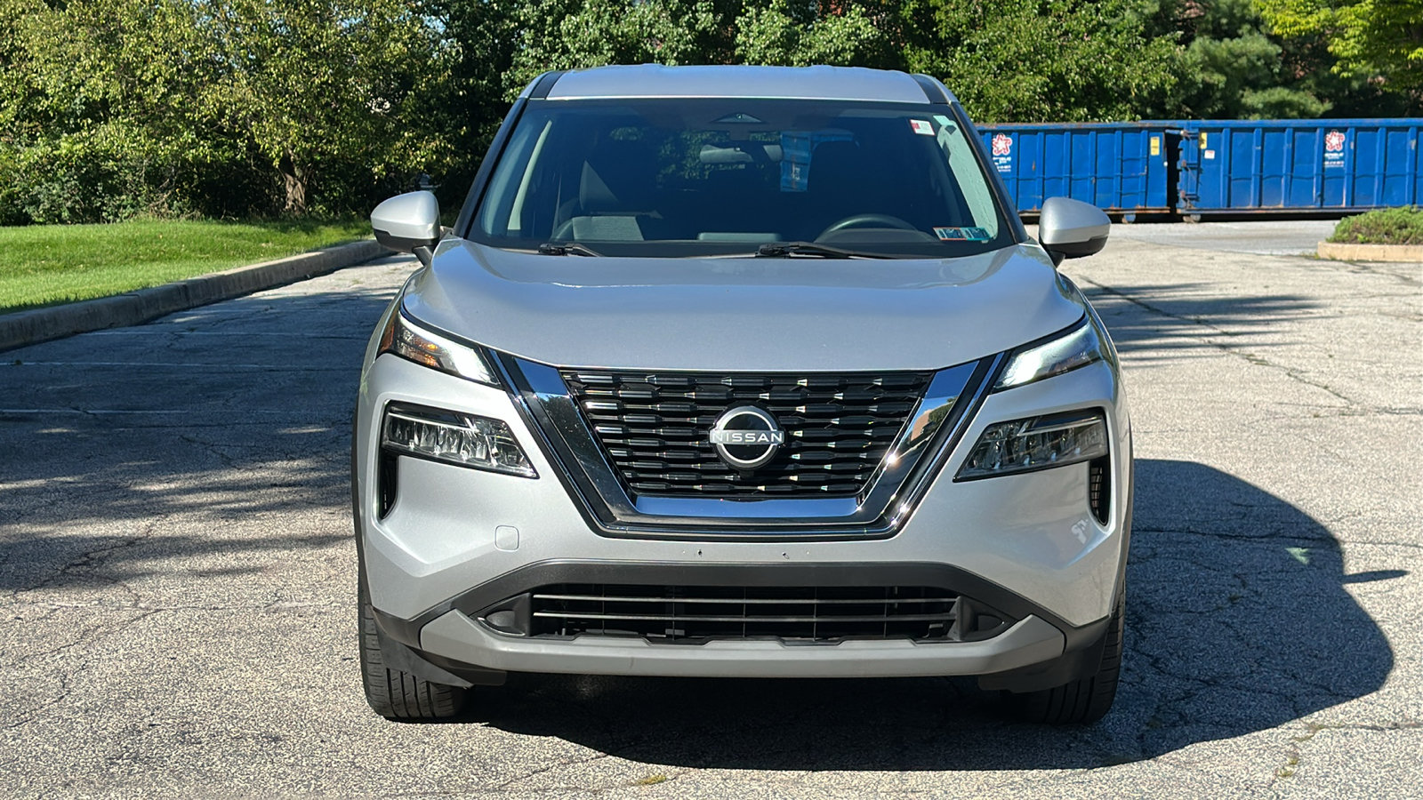Certified 2022 Nissan Rogue SV AWD/4WD image 3