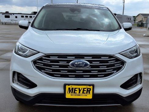 Used 2019 Ford Edge SEL w/ Equipment Group 201A FWD image 3