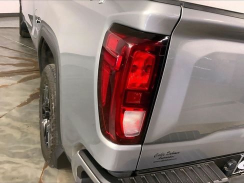 Used 2024 GMC Sierra 1500 Pro w/ Graphite Edition AWD/4WD image 27