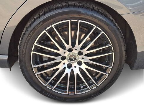 Used 2024 Mercedes-Benz C 300 4MATIC Sedan image 7