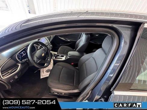 Used 2021 Chevrolet Malibu LS FWD image 16