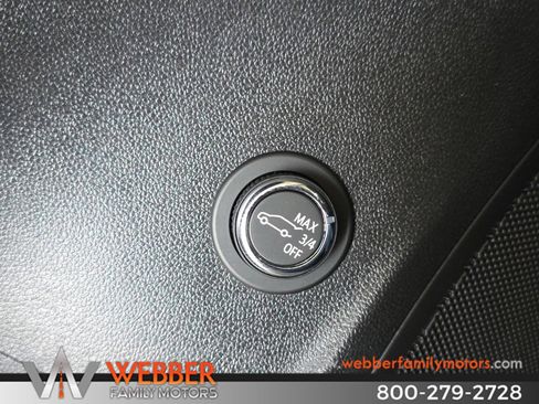 Used 2023 Buick Envision Essence AWD/4WD image 17