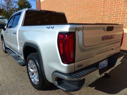 Used 2020 GMC Sierra 1500 SLT AWD/4WD image 6