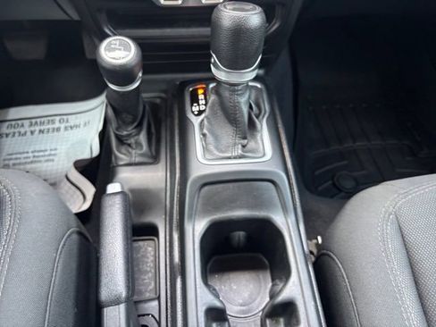 Used 2020 Jeep Wrangler Unlimited Sport S AWD/4WD image 6
