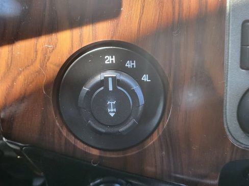 Used 2012 Ford F250 Lariat AWD/4WD image 33