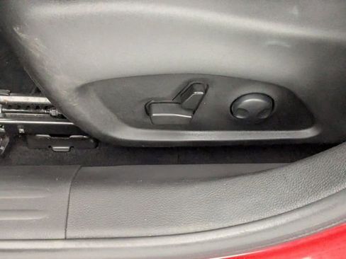 Used 2022 Jeep Compass Limited image 13