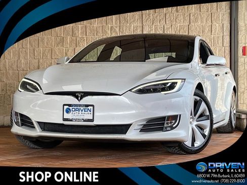 Used 2020 Tesla Model S Long Range Plus image 1