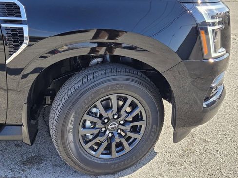 New 2026 Nissan Armada SV image 6