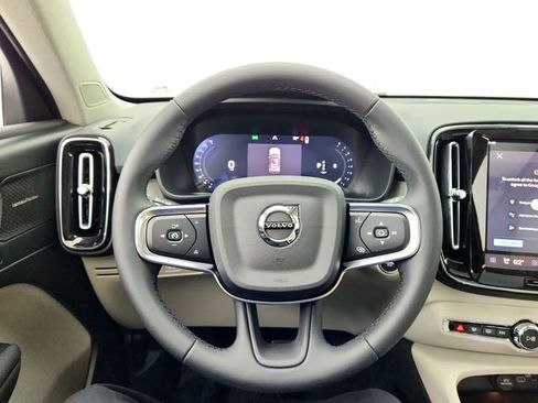 New 2026 Volvo XC40 B5 Ultra w/ Climate Package image 21