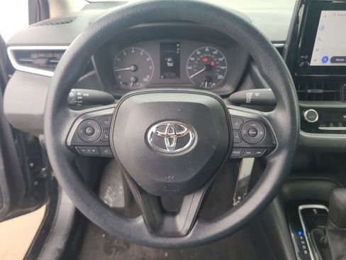 Used 2024 Toyota Corolla LE image 19