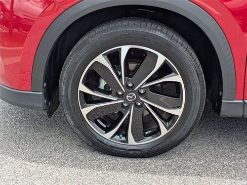 Used 2022 MAZDA CX-5 AWD 2.5 S w/ Premium Package image 14
