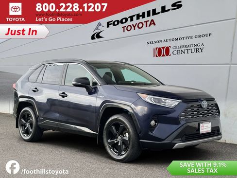 Certified 2019 Toyota RAV4 XSE w/ XSE Weather Package AWD/4WD image 1