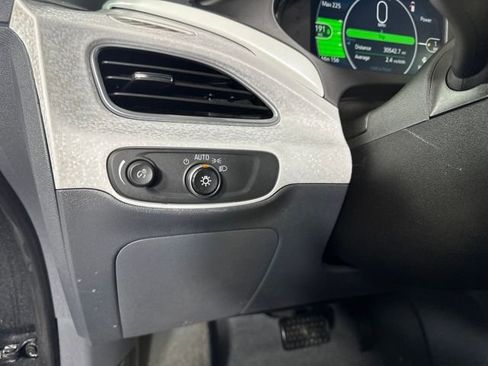 Used 2019 Chevrolet Bolt LT image 19