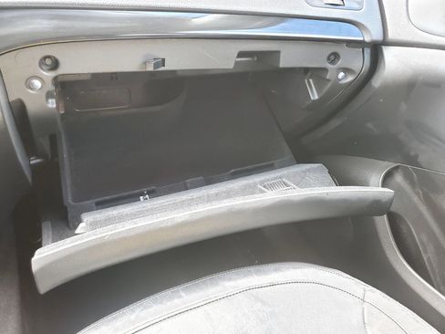 Used 2011 Buick Regal CXL FWD image 49