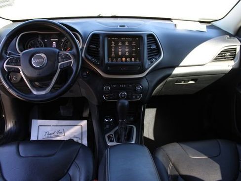 Used 2015 Jeep Cherokee Limited w/ Luxury Group AWD/4WD image 27