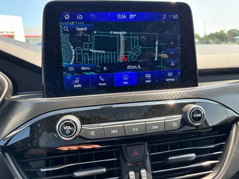 Used 2022 Ford Escape SEL w/ SEL Stealth AWD Package image 19