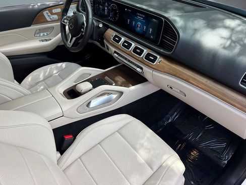 Used 2022 Mercedes-Benz GLE 350 4MATIC w/ Premium Package image 35