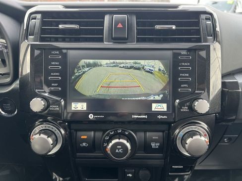 Used 2023 Toyota 4Runner TRD Off-Road Premium image 19