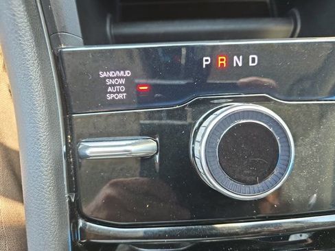 Used 2023 Jeep Grand Cherokee Limited AWD/4WD image 30