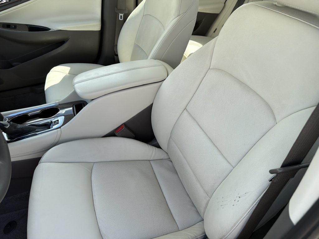 Used 2024 Chevrolet Malibu LT FWD image 19