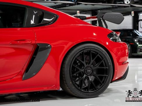 Used 2024 Porsche 718 Cayman GT4 RS RWD image 40